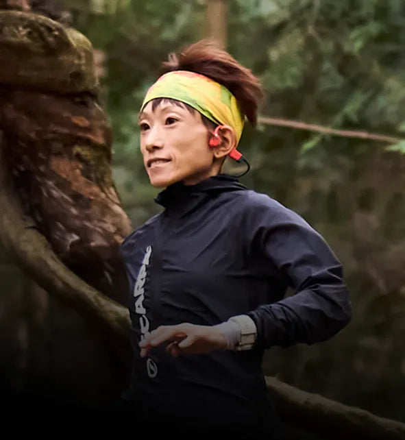 pc v1 2025running club product bg 3